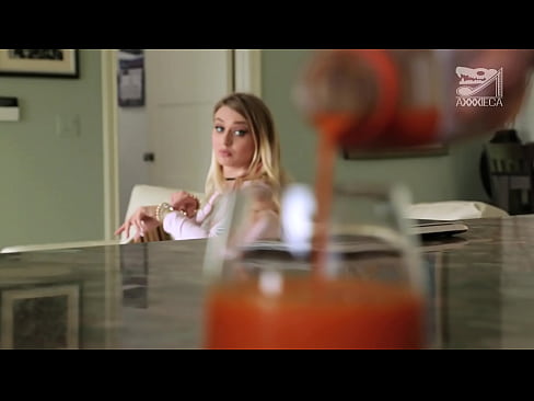 ❤️ Garota gostosa com mamas grandes e cona apertada recebe pica de perdedor, mas muito dura ❤❌ Porno porno em nós ❤