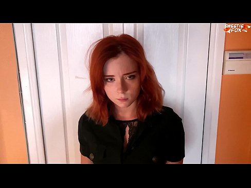 ❤️ Guarda de Segurança Punida Mulher Bonita por Roubo em Compras - Cum In Mouth ❤❌ Porno porno em nós ❤