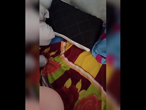 ❤️ Minha colega de quarto fica sozinha em casa porque seu marido vai de férias e eu aproveito para fodê-la e encher seu traseiro de leite ❤❌ Porno porno em nós ❤